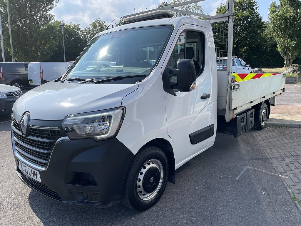 Renault Master 2.3 Dci 35 Business Chassis Cab White #3