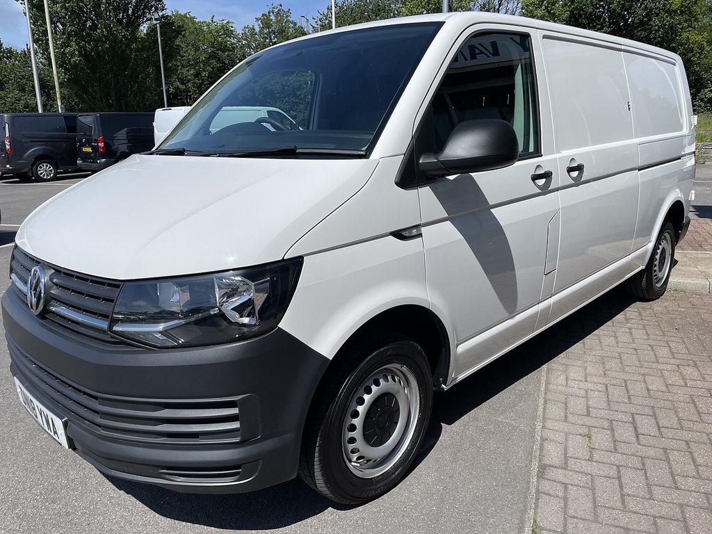 Volkswagen Transporter 2.0 Tdi T32 Bluemotion Tech Startline Panel Van DN18YWA White #3