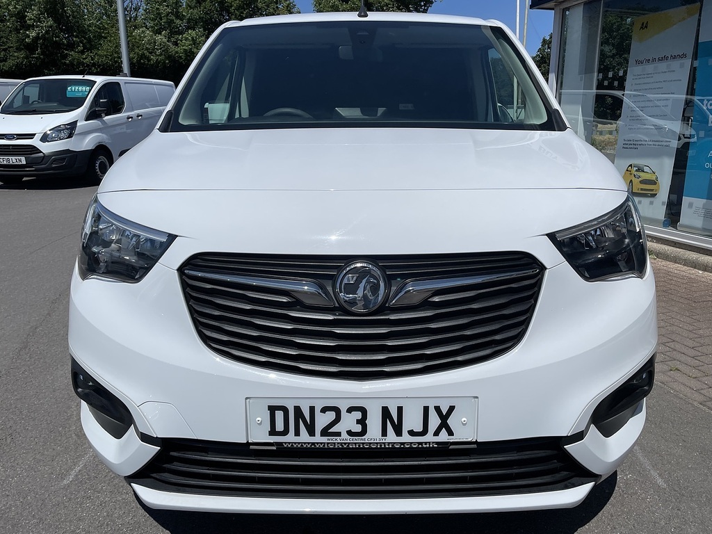 Vauxhall Combo 1.5 Turbo D 2300 Pro Panel Van L DN23NJX White #3
