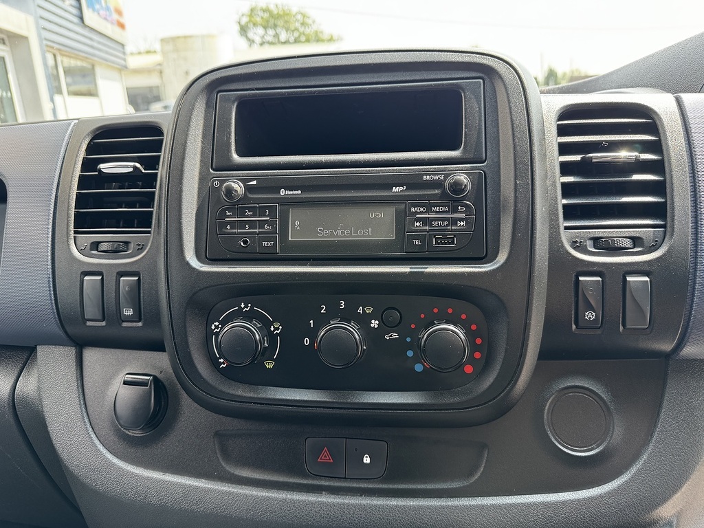 Vauxhall Vivaro 2017 17 L2h1 Silver #13