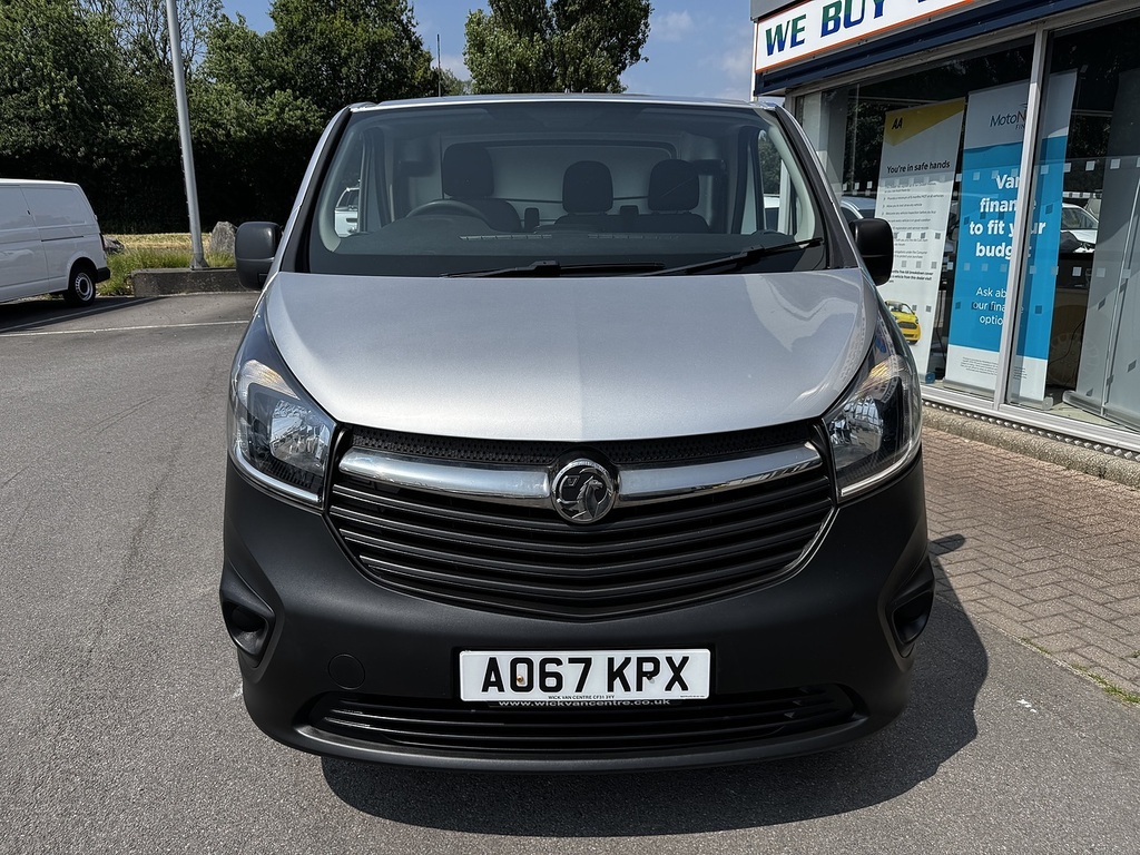 Vauxhall Vivaro Cdti 2900 Silver #3