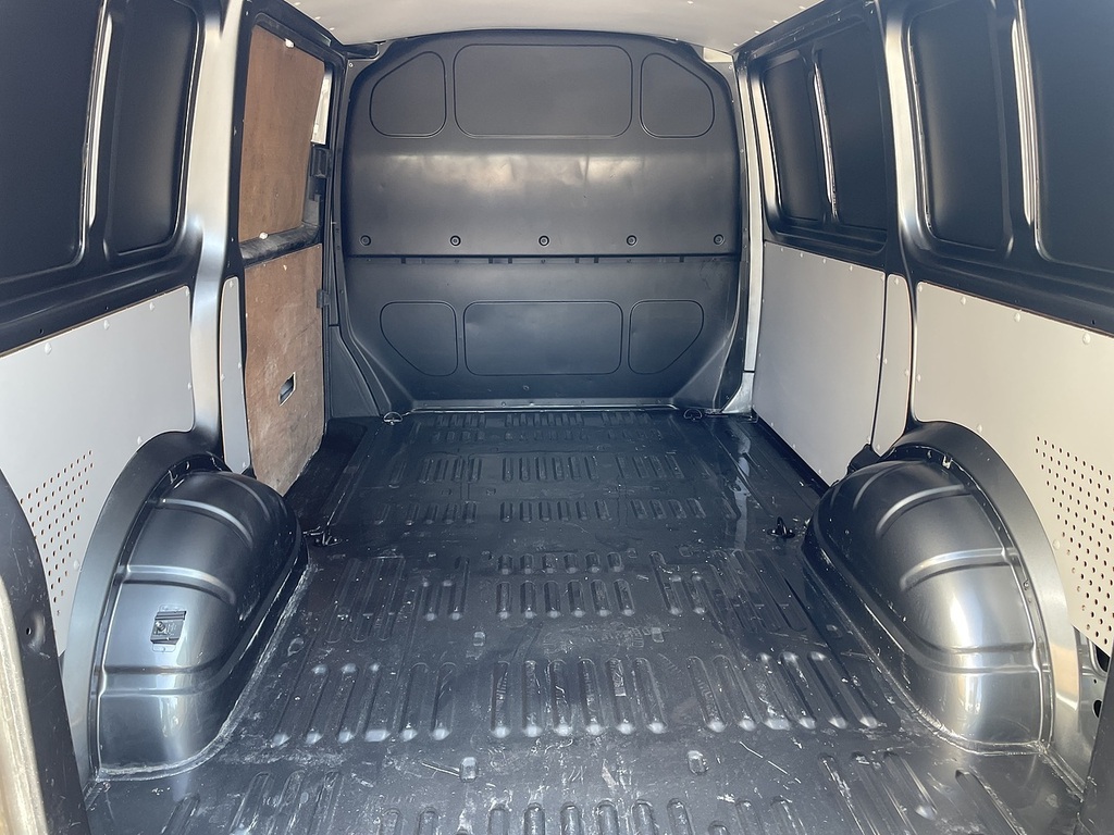 Volkswagen Transporter Diesel #25