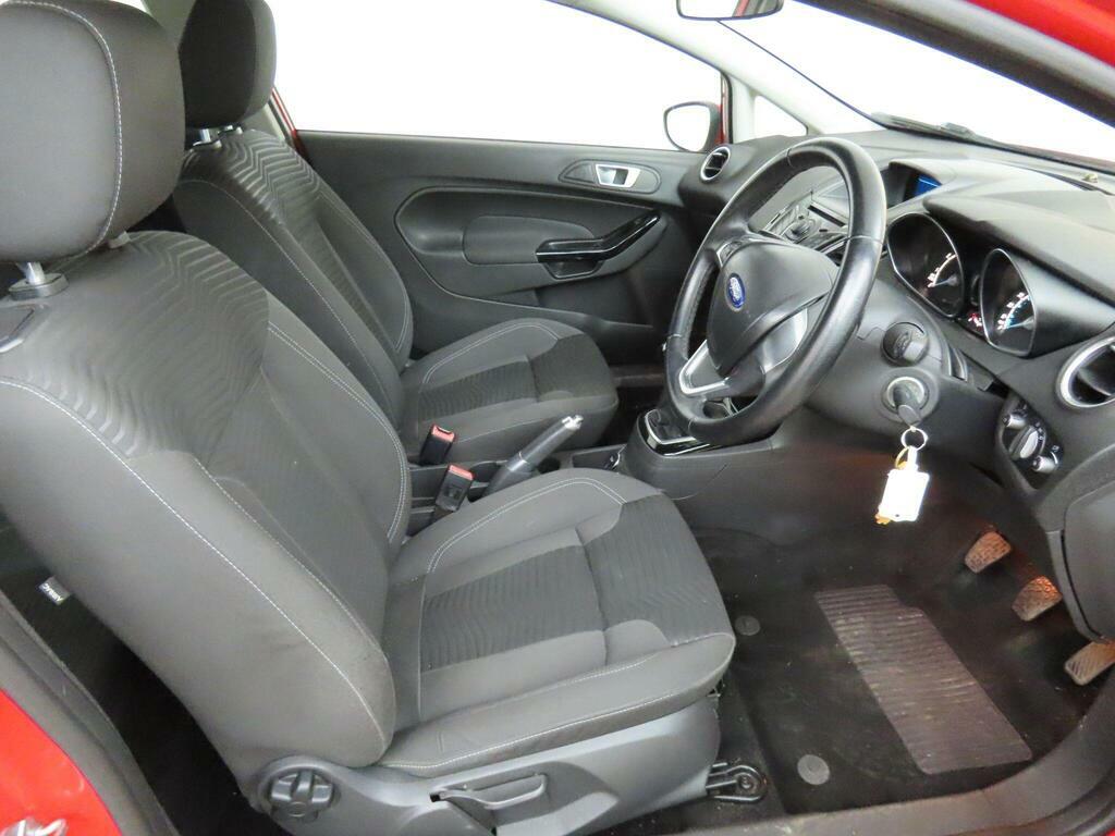 Ford Fiesta 1.25 Zetec Euro 5 Red #6