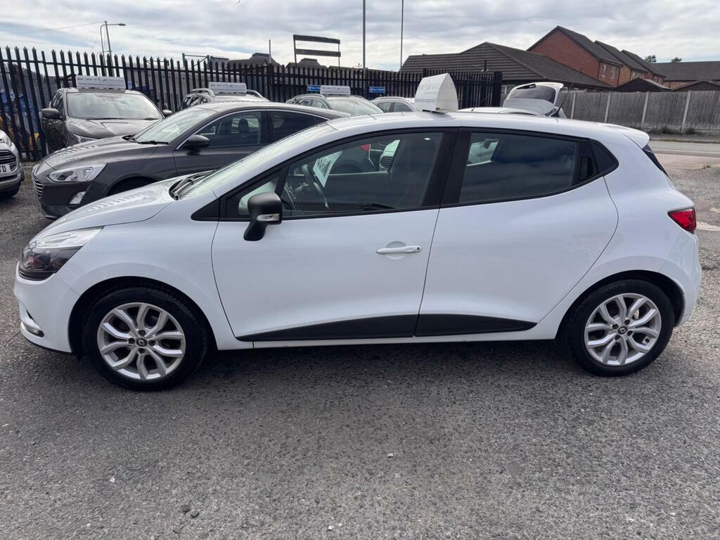 Renault Clio 1.2 16V Play Euro 6 White #2