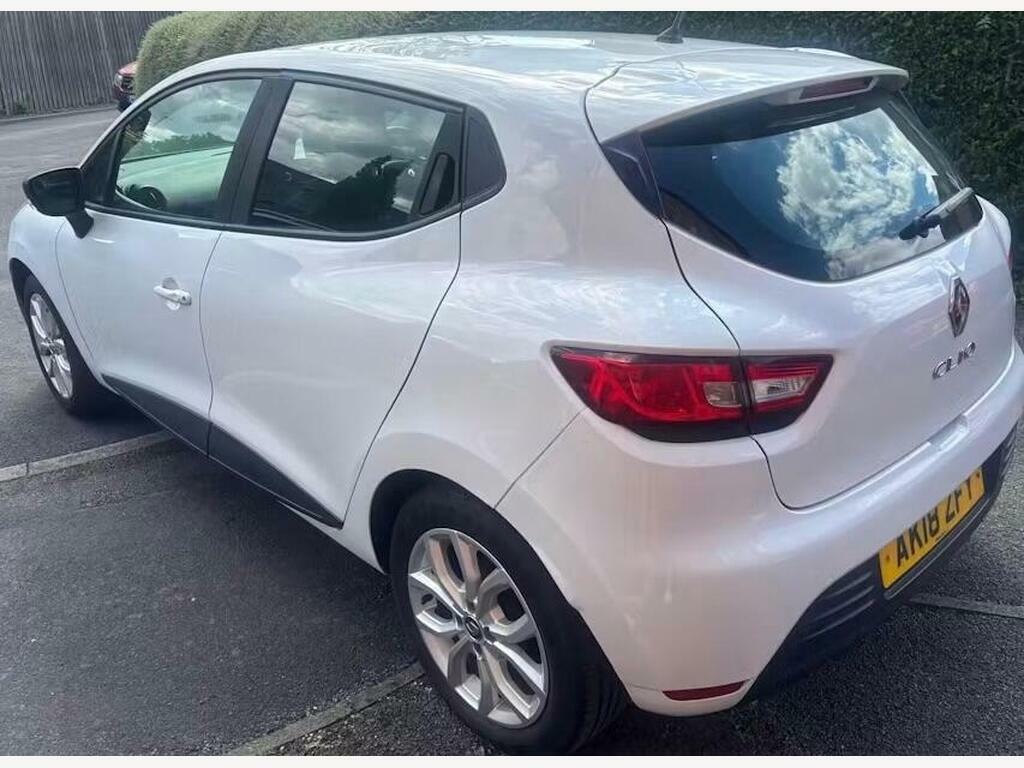 Renault Clio 1.2 16V Play Euro 6 White #3
