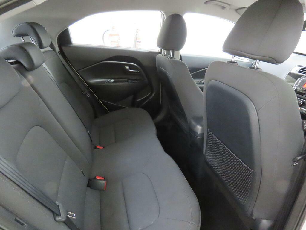 Kia RIO 1.4 3 White #10
