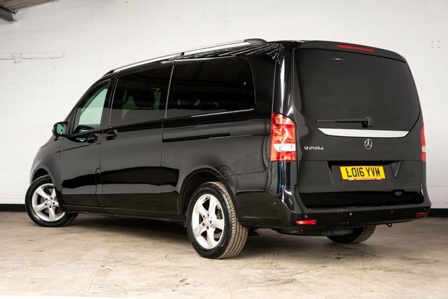 Mercedes-Benz V Class 2016 2.2 V250d Bluetec Se Mpv G-tronic LO16YVM Black #3