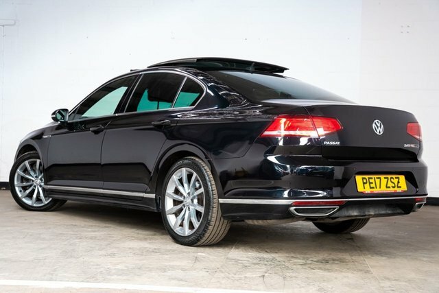 Volkswagen Passat 2017 2.0 Bitdi Bluemotion Tech R-line Saloon D PE17ZSZ Black #3