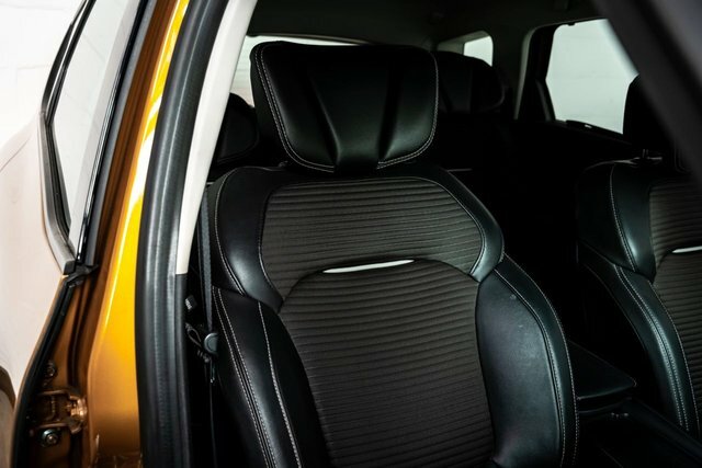 Renault Scenic 2017 1.2 Tce Dynamique Nav Mpv E RX17RUU Yellow #4