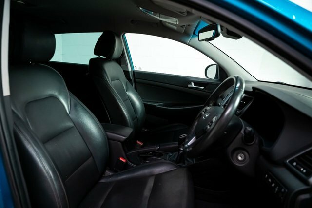 Hyundai Tucson 2016 2.0 Crdi Blue Drive Premium Suv Ma SW16NZZ Blue #5