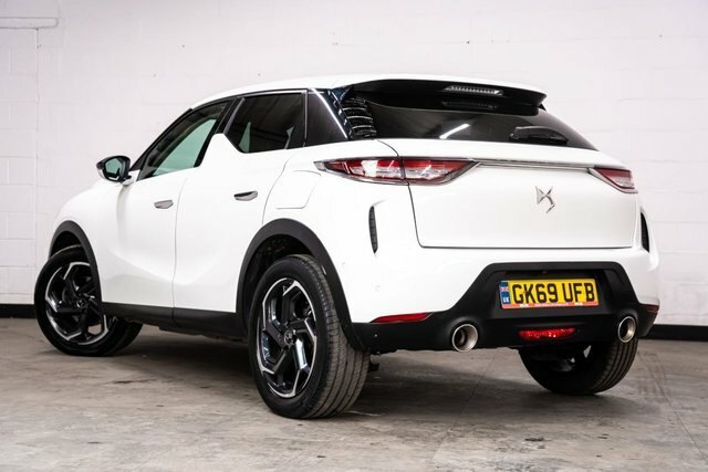 DS DS 3 Crossback 2019 1.2 Puretech Ultra Prestige Crossback Pet White #3