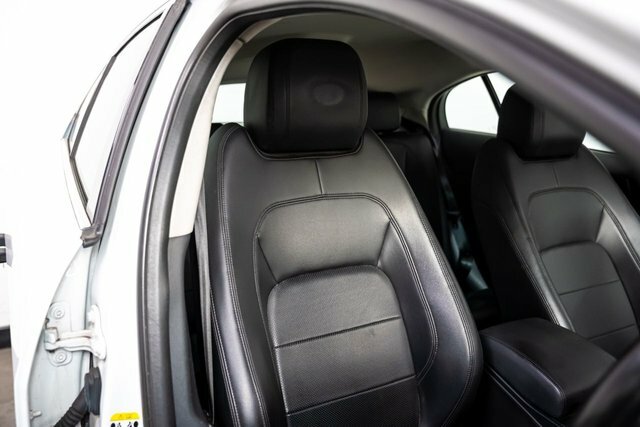 Jaguar I-Pace 2019 400 90Kwh S Suv 4Wd 400 Ps White #3