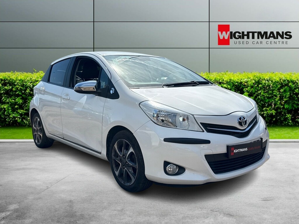 Toyota Yaris 1.3 Dual Vvt-i Trend White