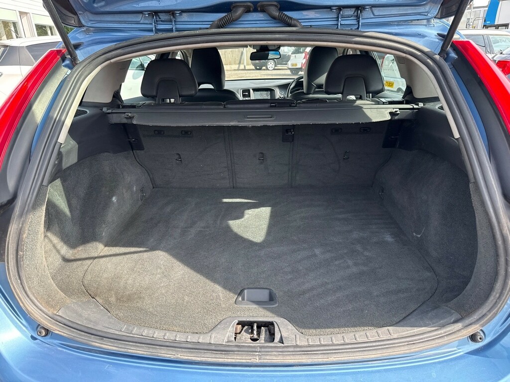Volvo V60 Estate D5 Grey #14