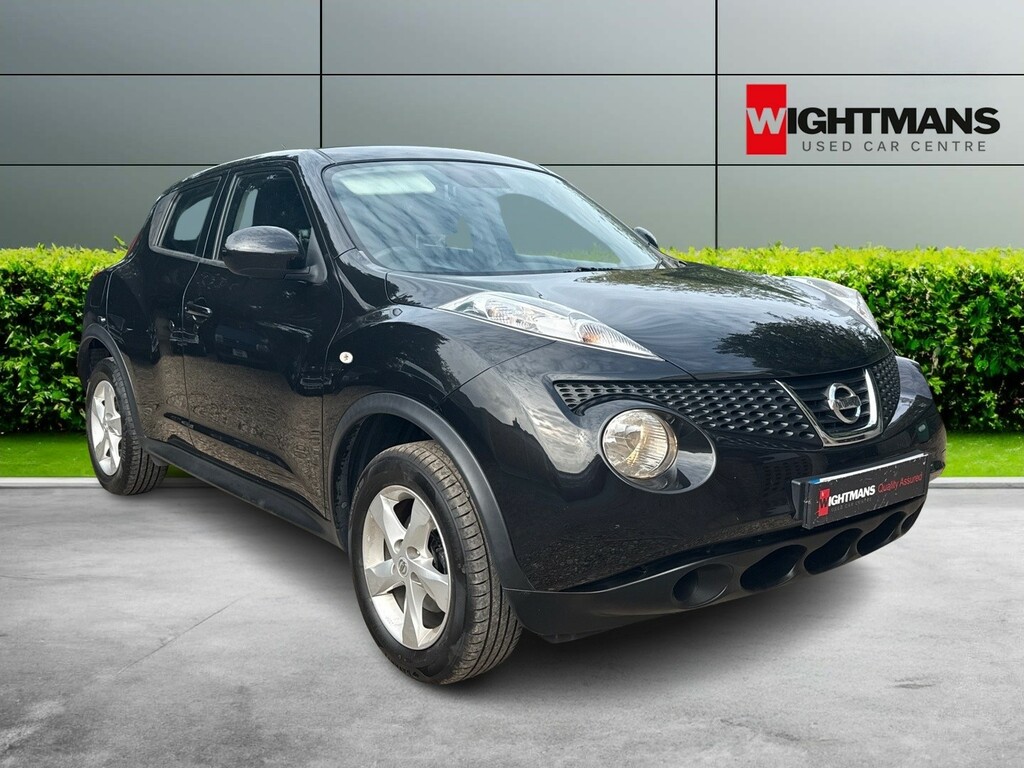 Nissan Juke 1.6 Visia Black