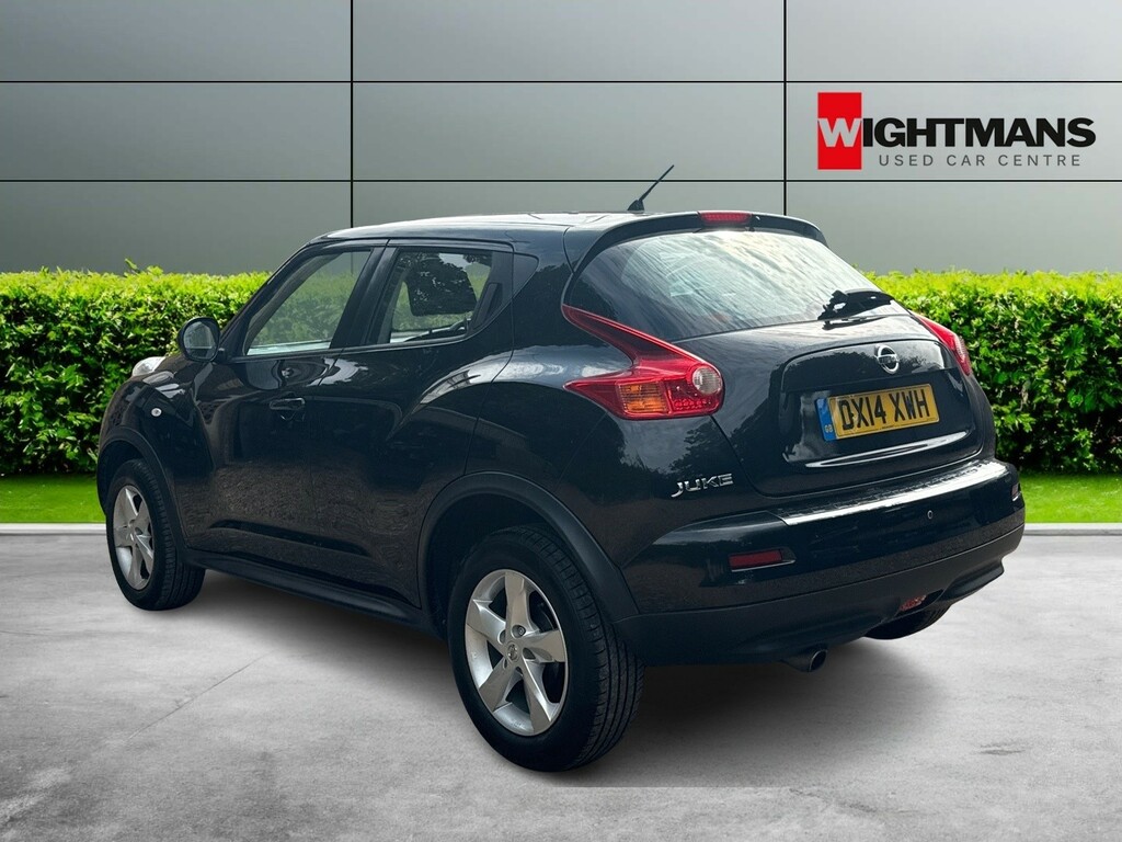 Nissan Juke 1.6 Visia Black #5