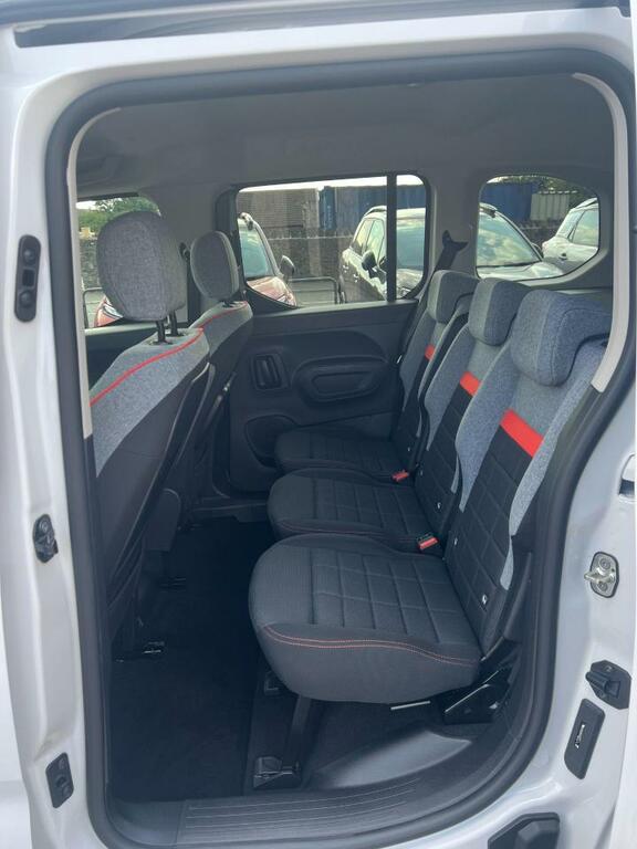 Citroen e-Berlingo E-berlingo Plus Blue #31