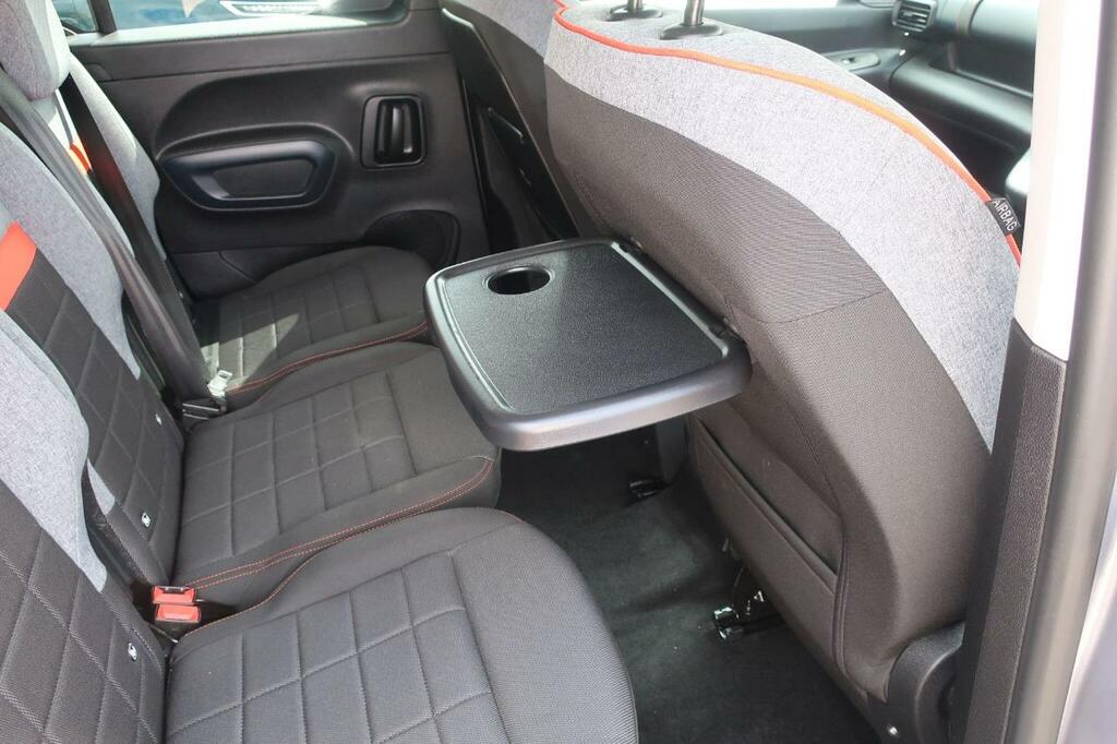 Citroen Berlingo Driver White #26