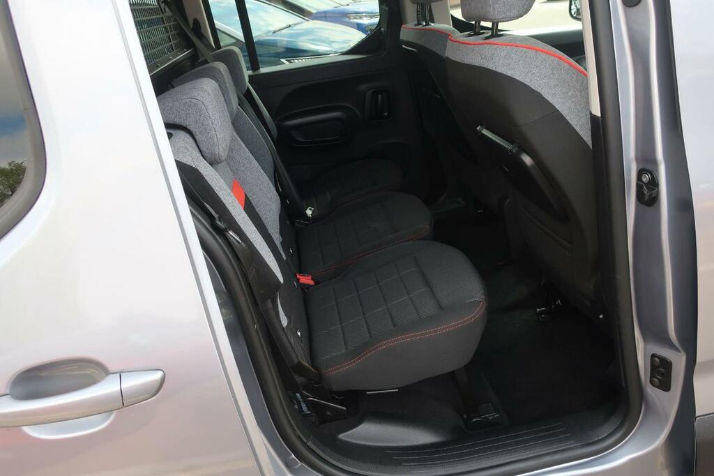 Citroen Berlingo Driver White #25
