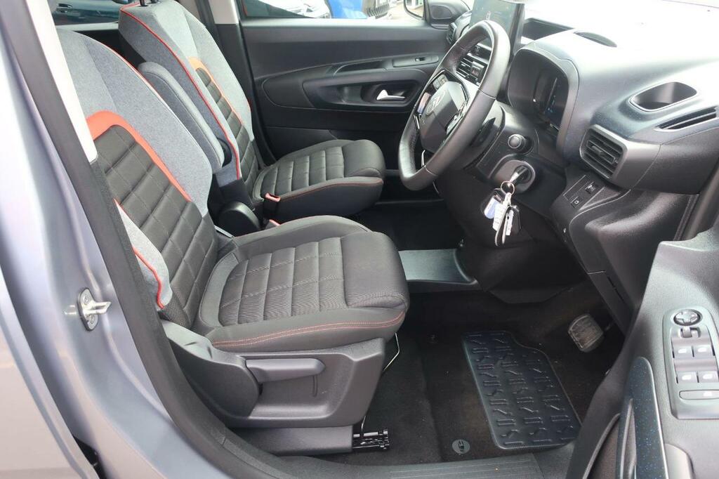 Citroen Berlingo Driver White #21