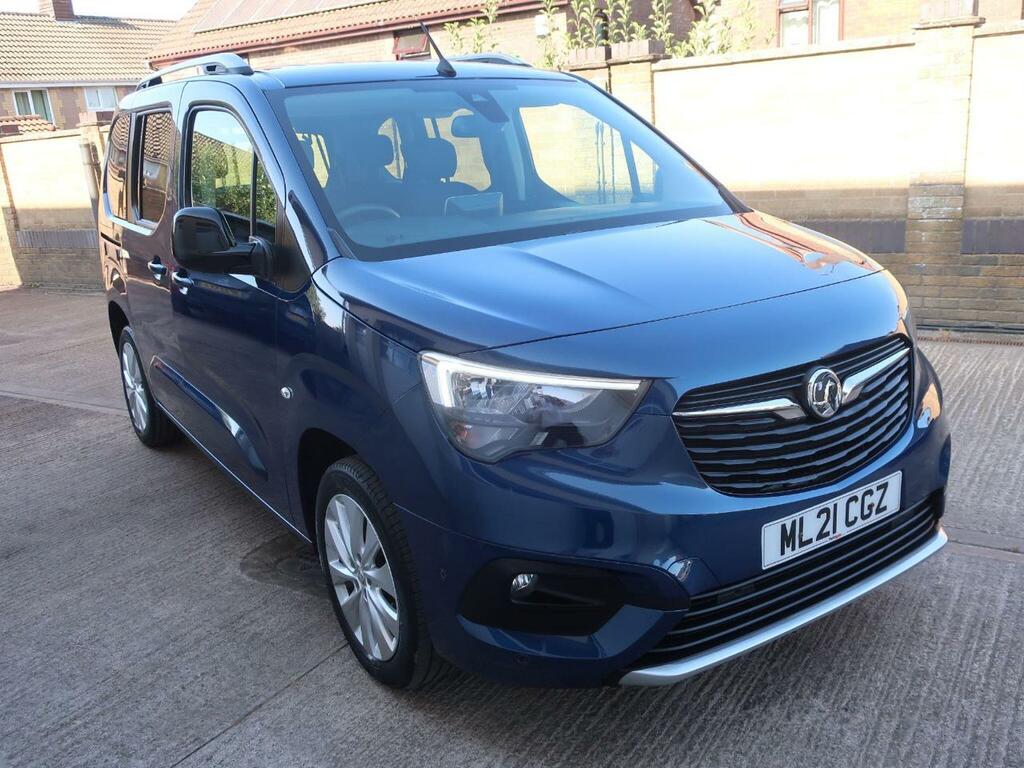 Vauxhall Combo Life 1.2 Turbo Elite Euro 6 S S 7 Seat Blue #3
