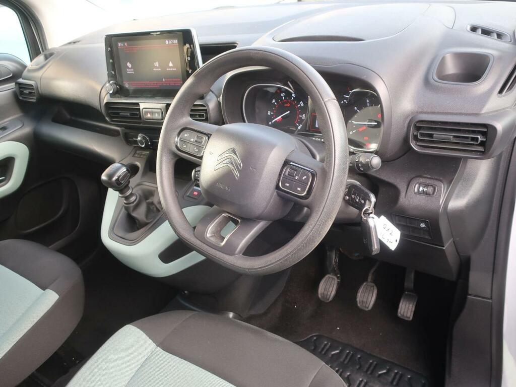 Citroen Berlingo 1.5L Enterprise M Pro White #21