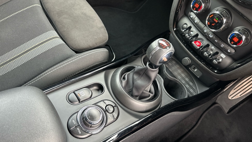 Mini Clubman 1.5 Cooper Exclusive 6Dr Silver #10