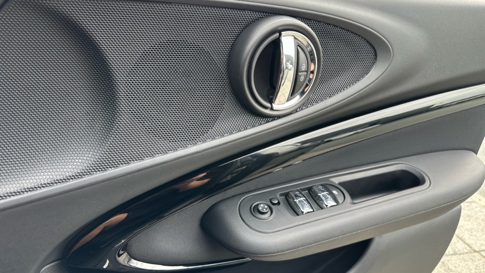 Mini Clubman 1.5 Cooper Exclusive 6Dr Silver #20