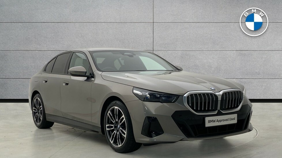 BMW 5 Series 520I M Sport Touring Grey #1
