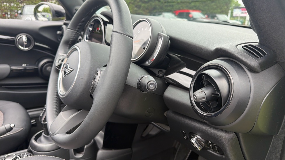 Mini Convertible 2.0 Cooper S Exclusive Premium Grey #25
