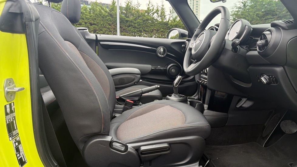 Mini Convertible 2.0 Cooper S Exclusive Premium Grey #26