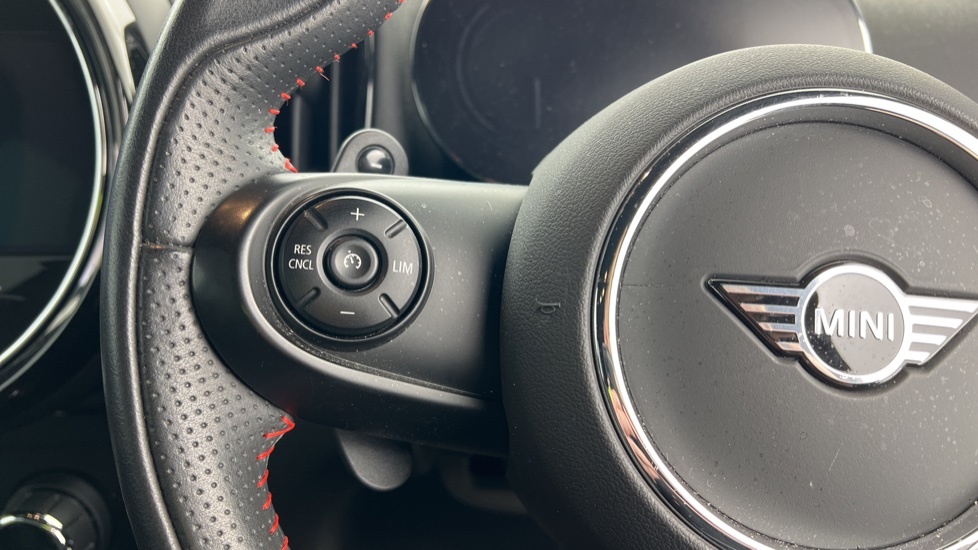 Mini Countryman Countryman Cooper S All4 Sport Red #17