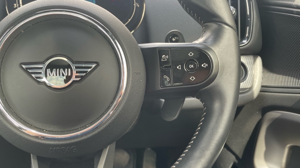 Mini Countryman 1.5 Cooper Exclusive Suv Euro 6 Black #18