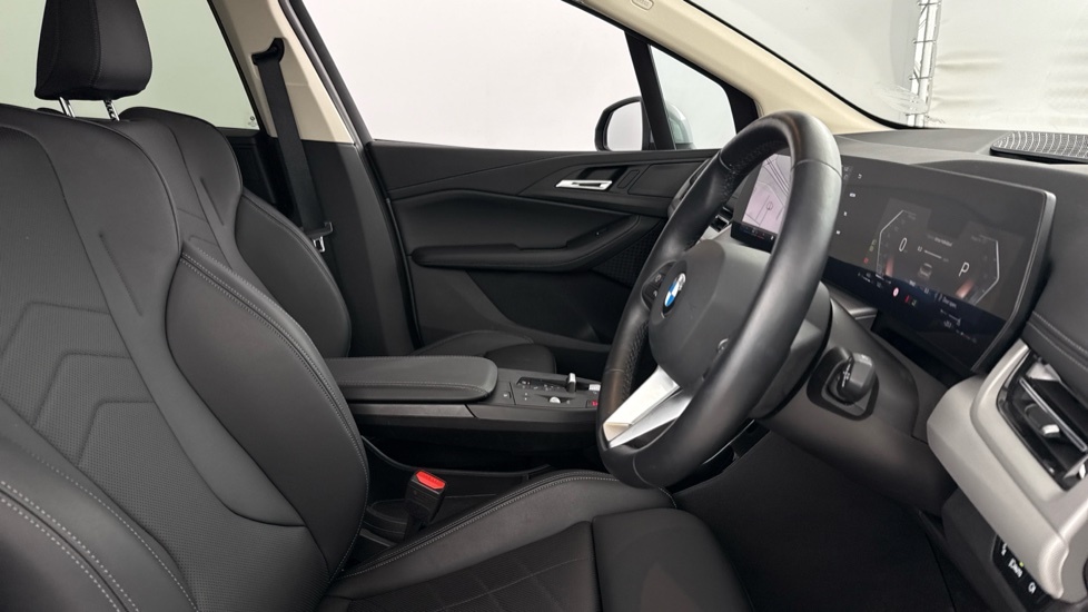 BMW 2 Series Active Tourer 220I Luxury Active Tourer Green #11