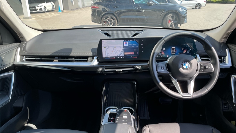 BMW X1 1.5 20I Xline Suv Hybrid Dct Sdrive 1 Green #4