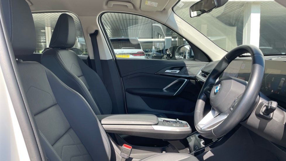 BMW X1 1.5 20I Xline Suv Hybrid Dct Sdrive 1 Green #11