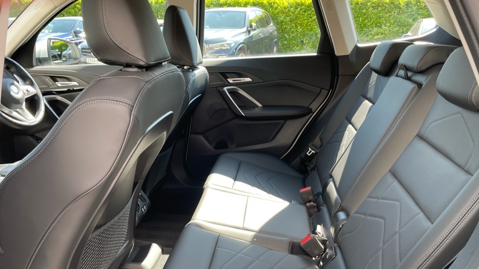 BMW X1 1.5 20I Xline Suv Hybrid Dct Sdrive 1 Green #48