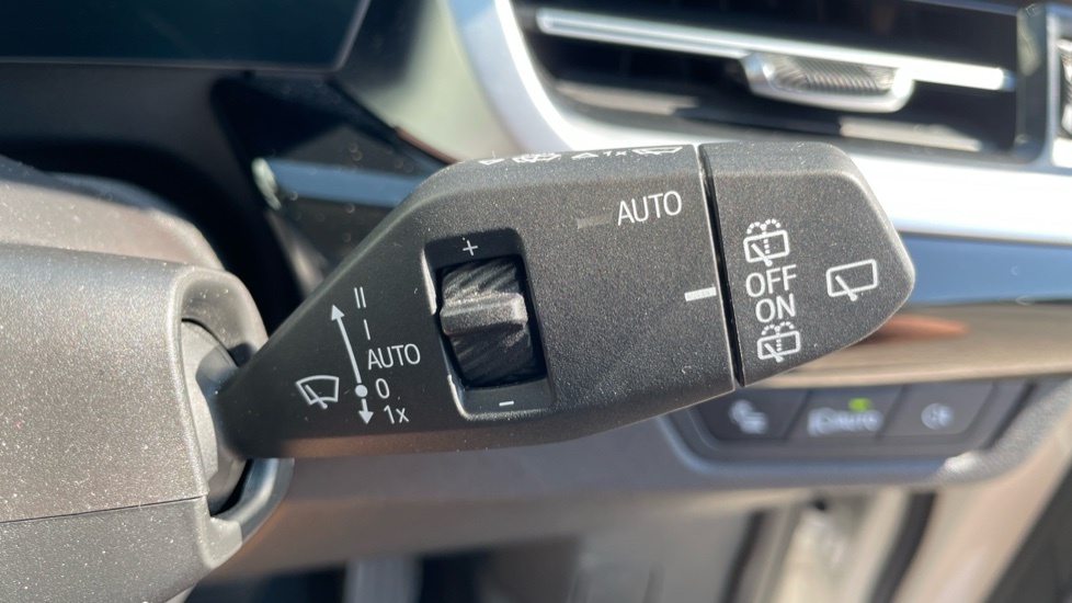 BMW X1 1.5 20I Xline Suv Hybrid Dct Sdrive 1 Green #28