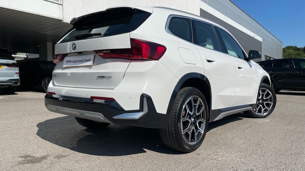 BMW X1 1.5 20I Xline Suv Hybrid Dct Sdrive 1 Green #57