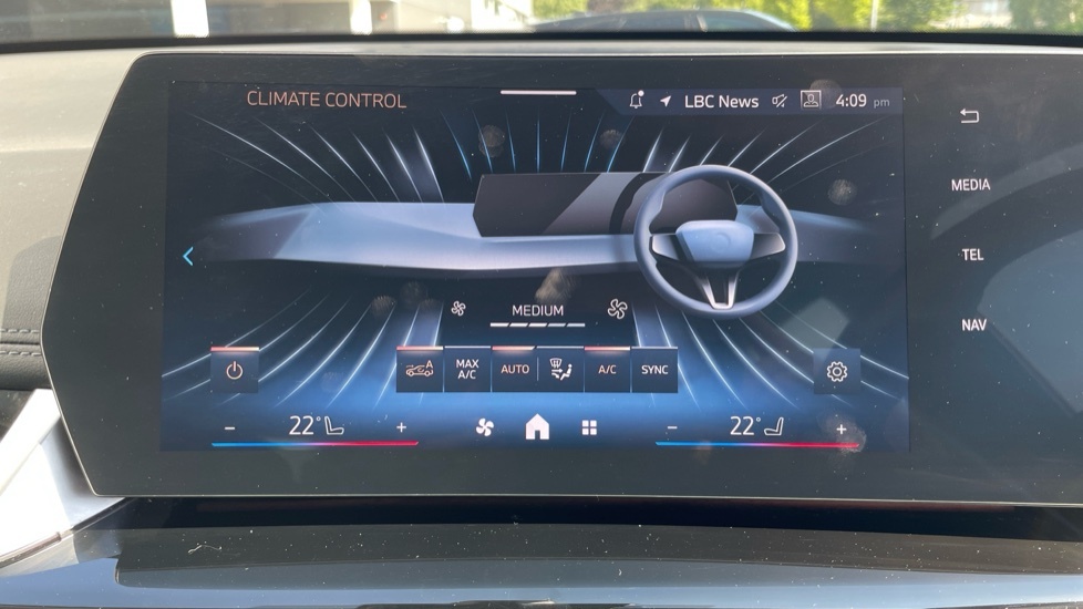 BMW X1 1.5 20I Xline Suv Hybrid Dct Sdrive 1 Green #33