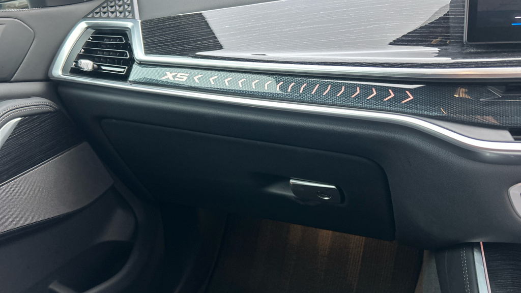 BMW X5 Xdrive50e M Sport Techpro Pack Grey #57