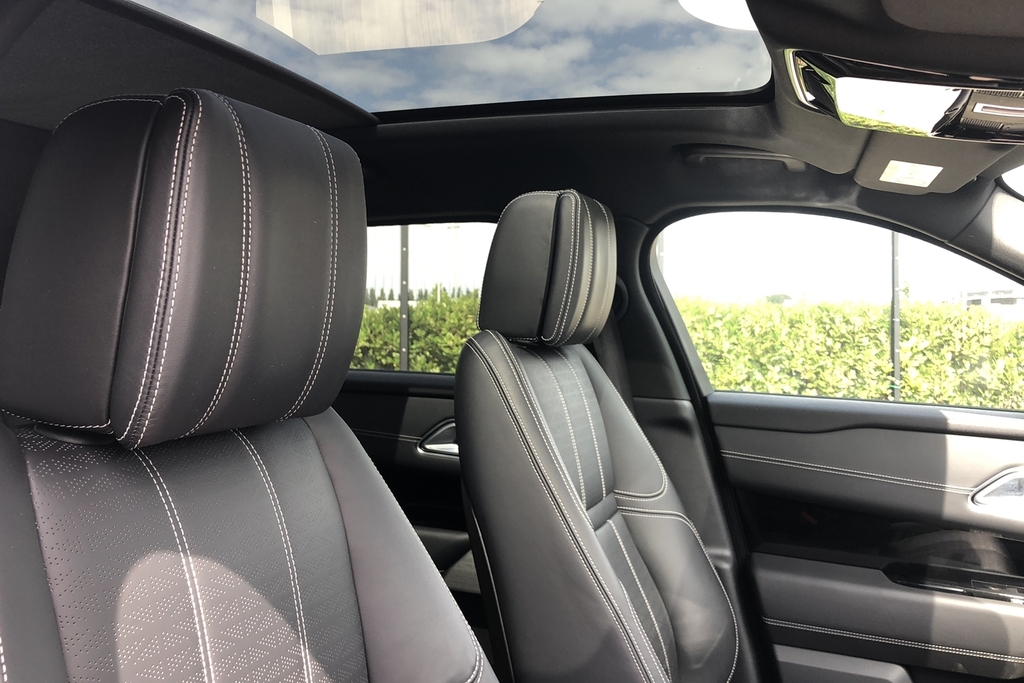 Land Rover Range Rover Velar R-dynamic S Grey #17