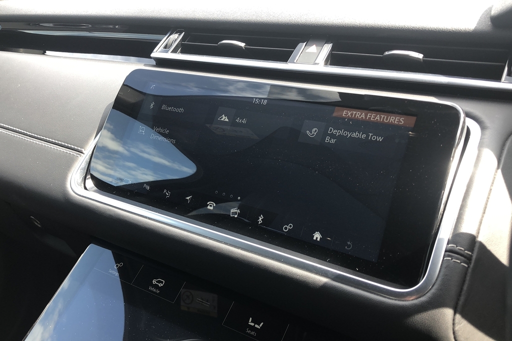 Land Rover Range Rover Velar R-dynamic S Grey #26