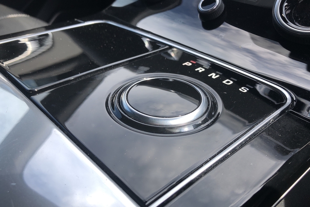 Land Rover Range Rover Velar R-dynamic S Grey #29
