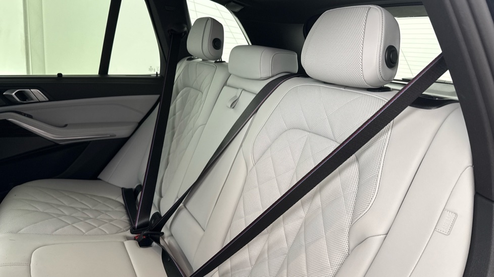 BMW X5 Xdrive M60i Mht Grey #12