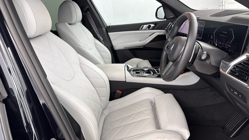 BMW X5 Xdrive M60i Mht Grey #11