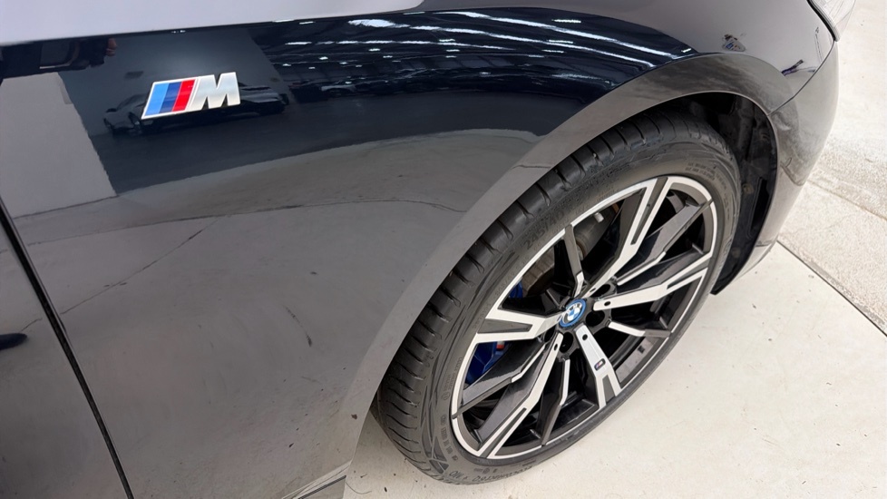 BMW i5 442Kw M60 Xdrive 84Kwh Grey #23