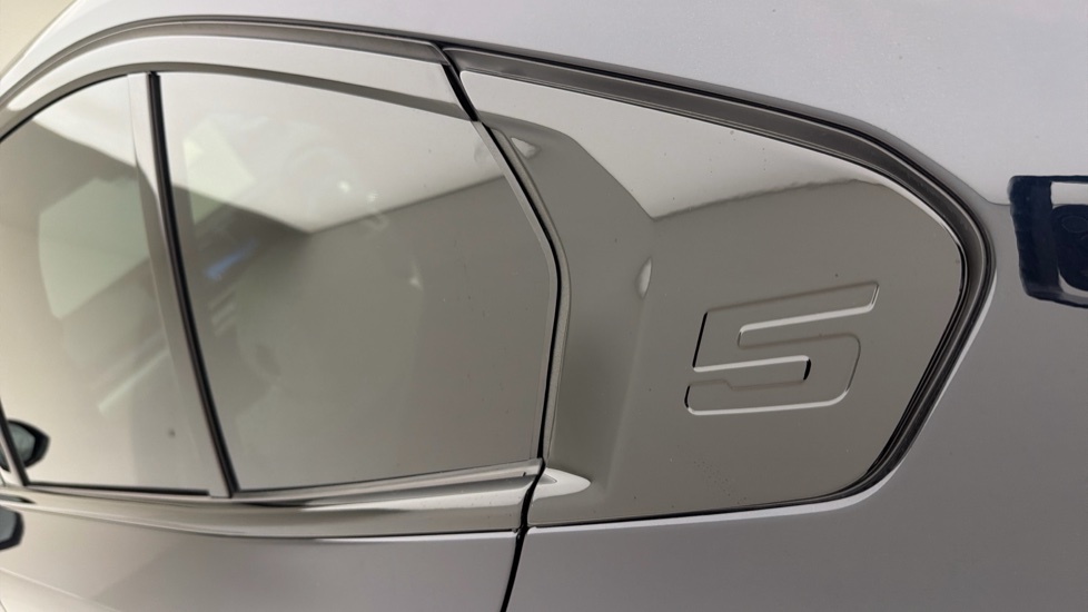 BMW i5 442Kw M60 Xdrive 84Kwh Grey #56