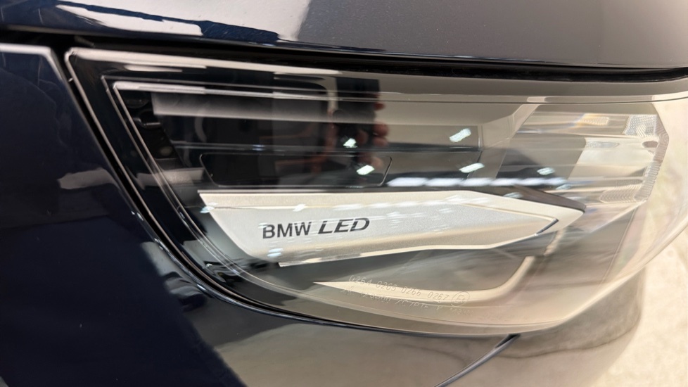 BMW i5 442Kw M60 Xdrive 84Kwh Grey #51