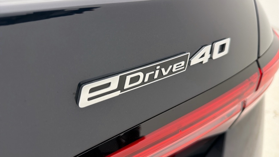 BMW i5 442Kw M60 Xdrive 84Kwh Grey #22